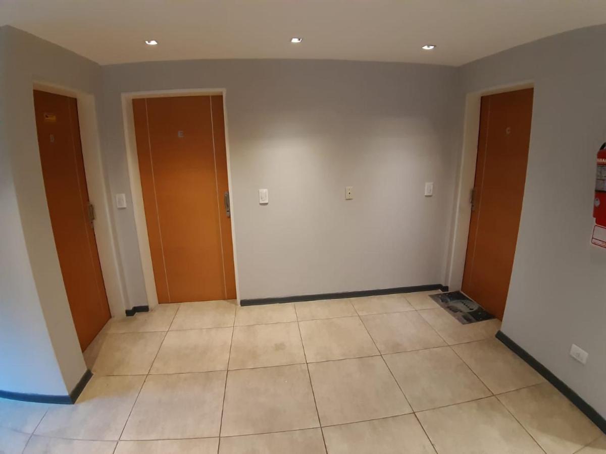 Апартаменти Departamento Centrico En Bariloche Iiae Екстер'єр фото